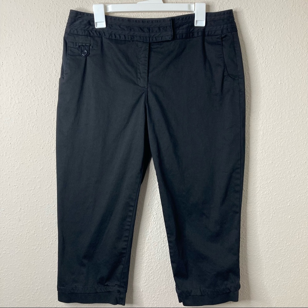 ‼️Today (April 3rd) Last Chance‼️ D.F.A. New York Women’s Black Capris Size 14